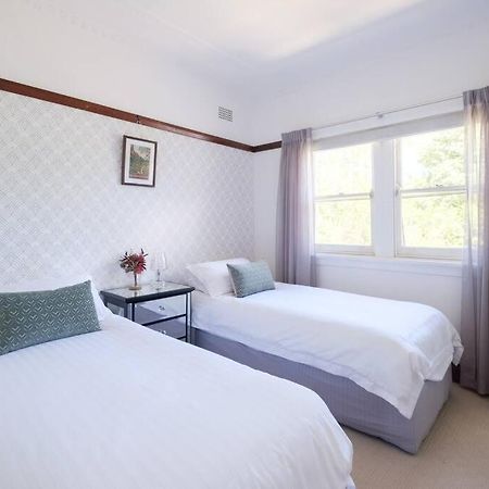 Falls Road Styled Art Deco Sleeps 6 Town Centre Katoomba Bagian luar foto